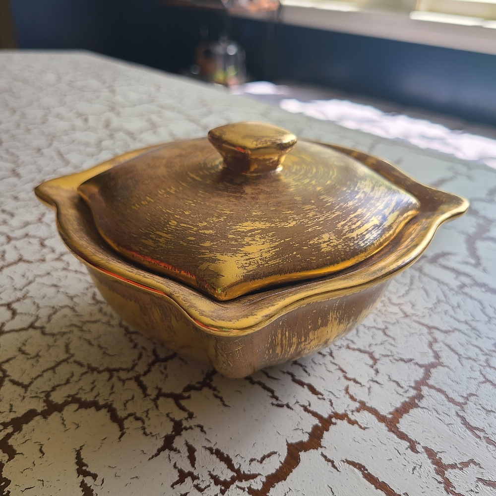 Elegant Gold Lidded Dish